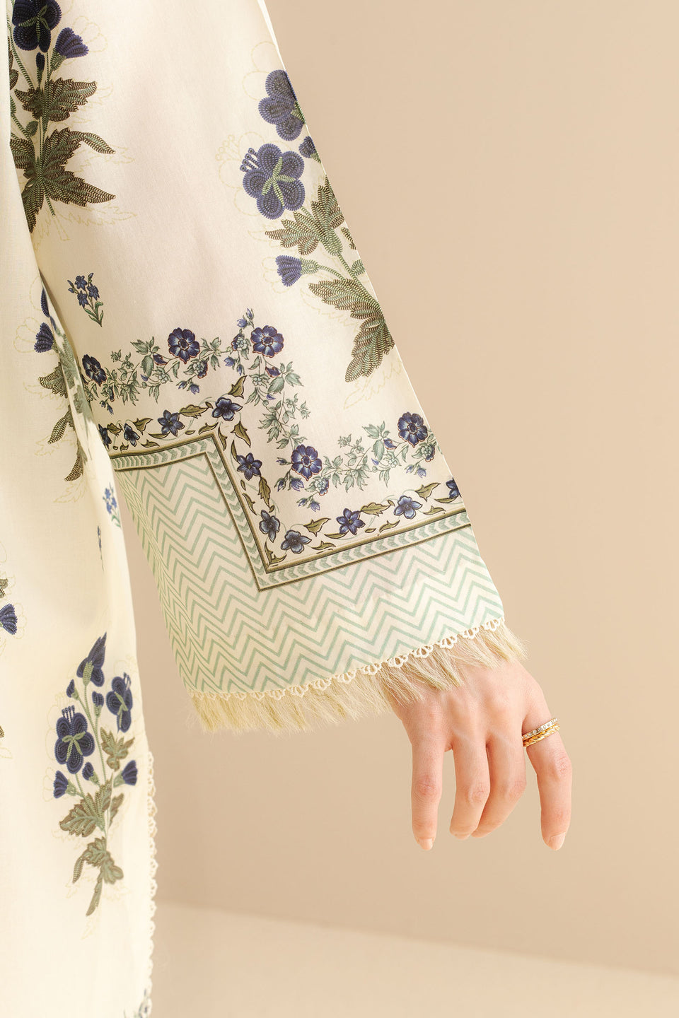 Unstitched 3 Piece Digital Printed Lawn Suit with Printed Polly Lawn Dupatta