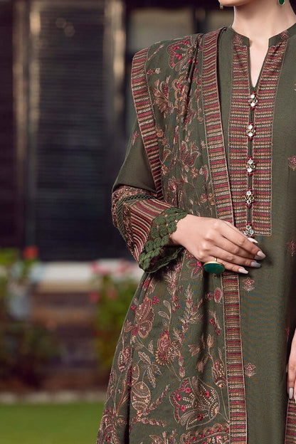 3 Piece Unstiched Heavy Embroidered Dhanak Suit ( Embroidered Dhanak Shawl) - Motif
