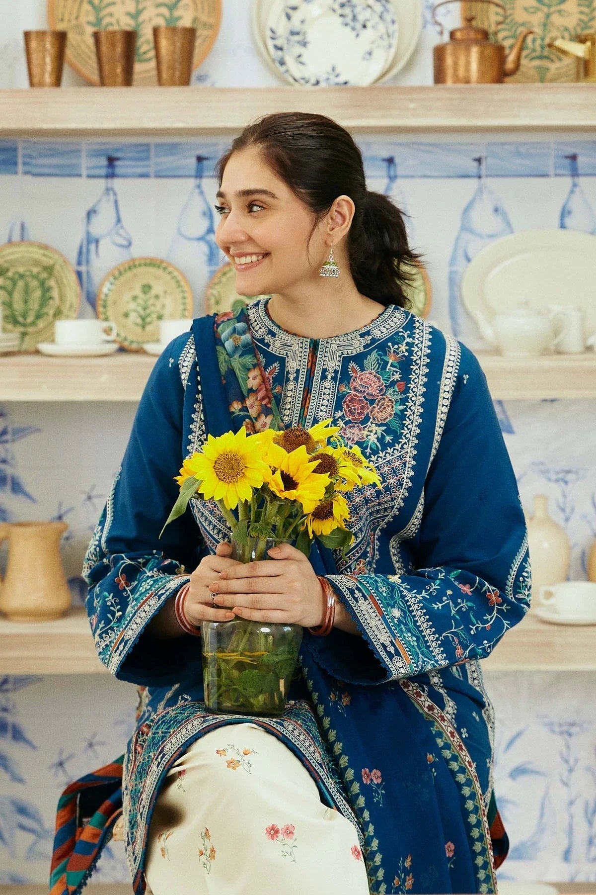Unstitched Heavy Embroidered Lawn Suit 3 Piece With Printed cotton Lawn Dupatta
