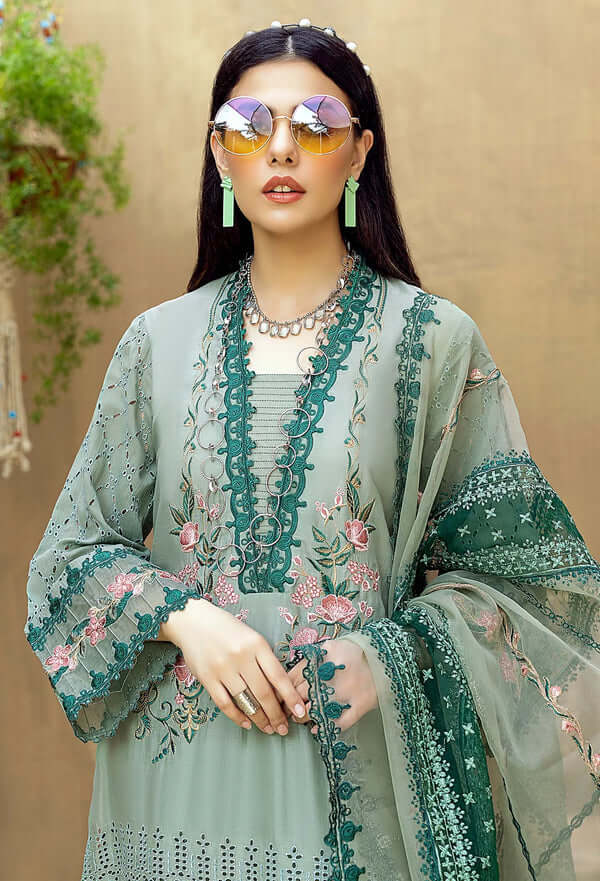 3 Piece Unstitched Heavy Embroidered Chickan Kari Lawn Suit ( Full Embroidered Organza Dupatta ) - Motif