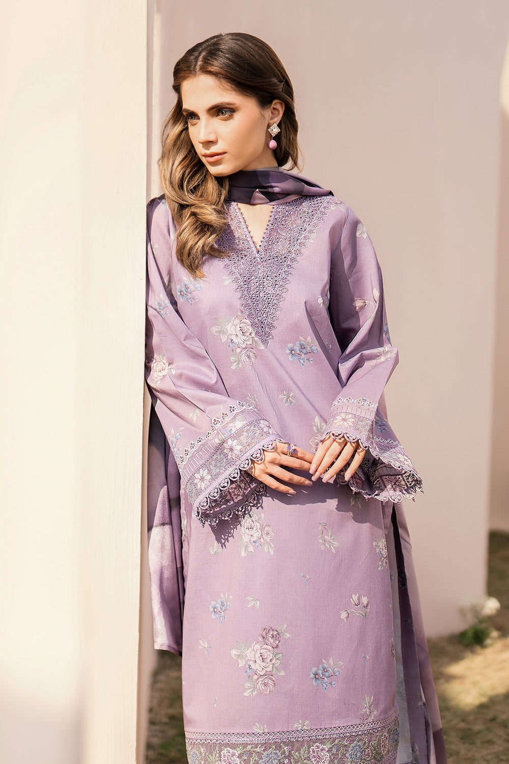 Unstitched 3 Piece Digital Printed Lawn Suit with Printed Lawn Dupatta