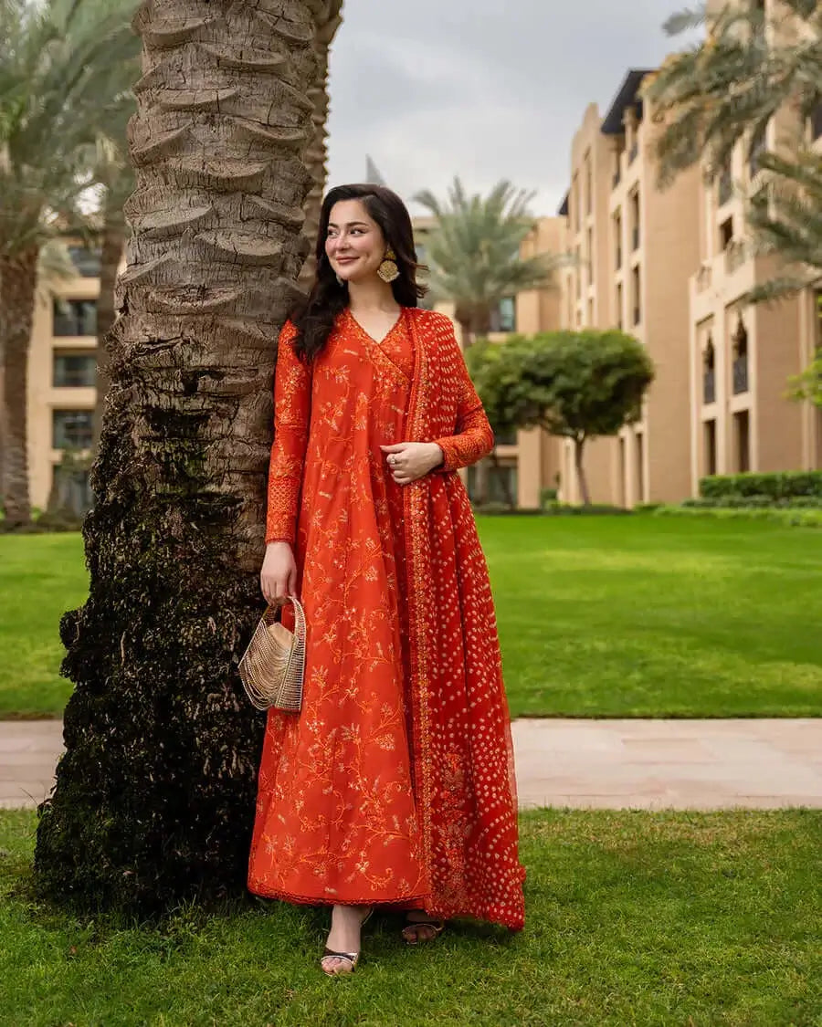 Unstitched 3 Pec Fully Embroidered Lawn Frock With Printed Dupatta And 4 sided Lace