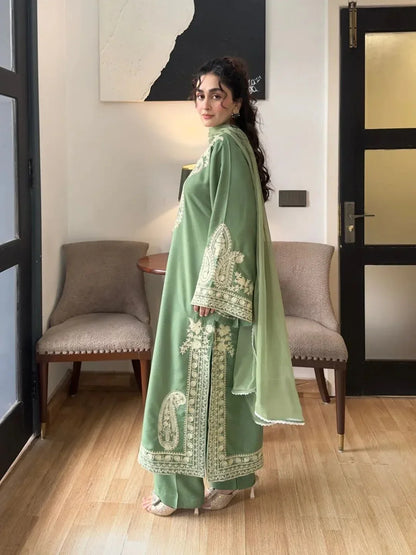 Unstitched 3 Piece Fully Embroidered Lawn Suit With Shiffon Dupatta