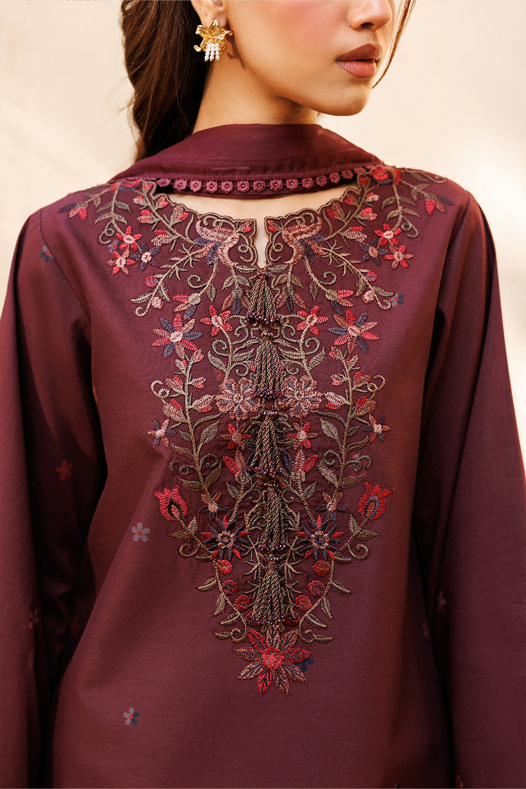 Unstitched 3 Pec Digital Printing & Embroidered Lawn Suit With Printed Polly Lawn Dupatta