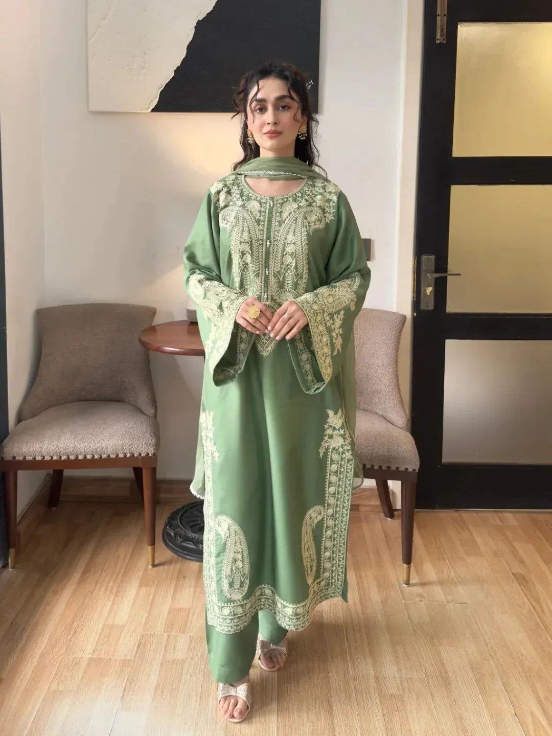 Unstitched 3 Piece Fully Embroidered Lawn Suit With Shiffon Dupatta